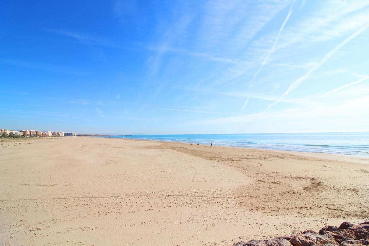 Global Properties, Apartamento En Primera Linea, Playa Пуерто-де-Сагунто Екстер'єр фото